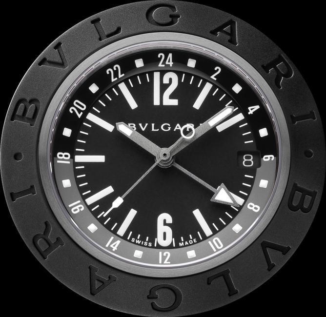 L’alliance nouvelle du titane et du caoutchouc pour changer de fuseau horaire (Bvlgari)