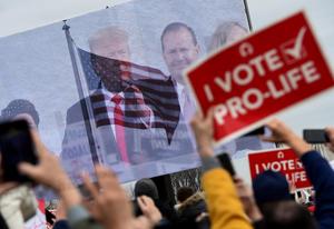 Des militants du mouvement pro-vie lors d'un rassemblement politique en faveur de Donald Trump aux Etats-Unis. (Image d'illustration)