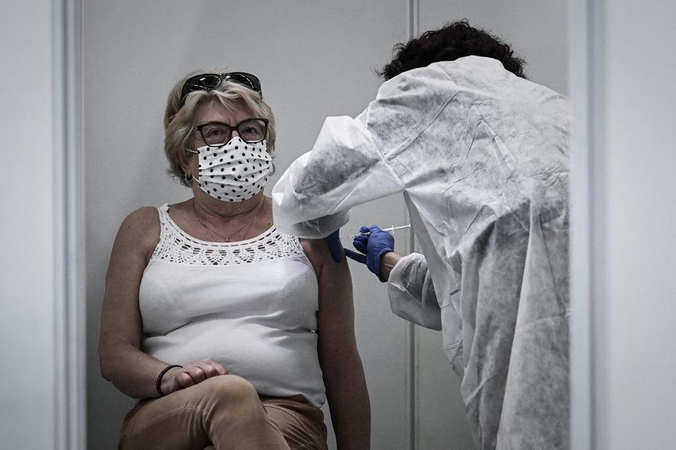 Covid-19 vaccination France AFP
