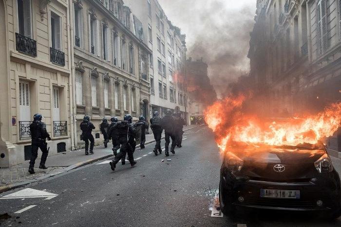 Casseurs. (Image d'illustration)