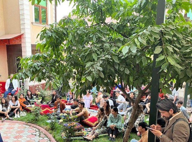 Chroniques tadjikes - Le jardin