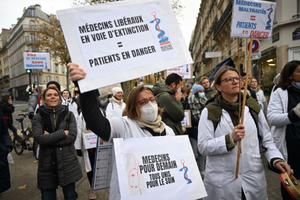 médecins manifestation AFP