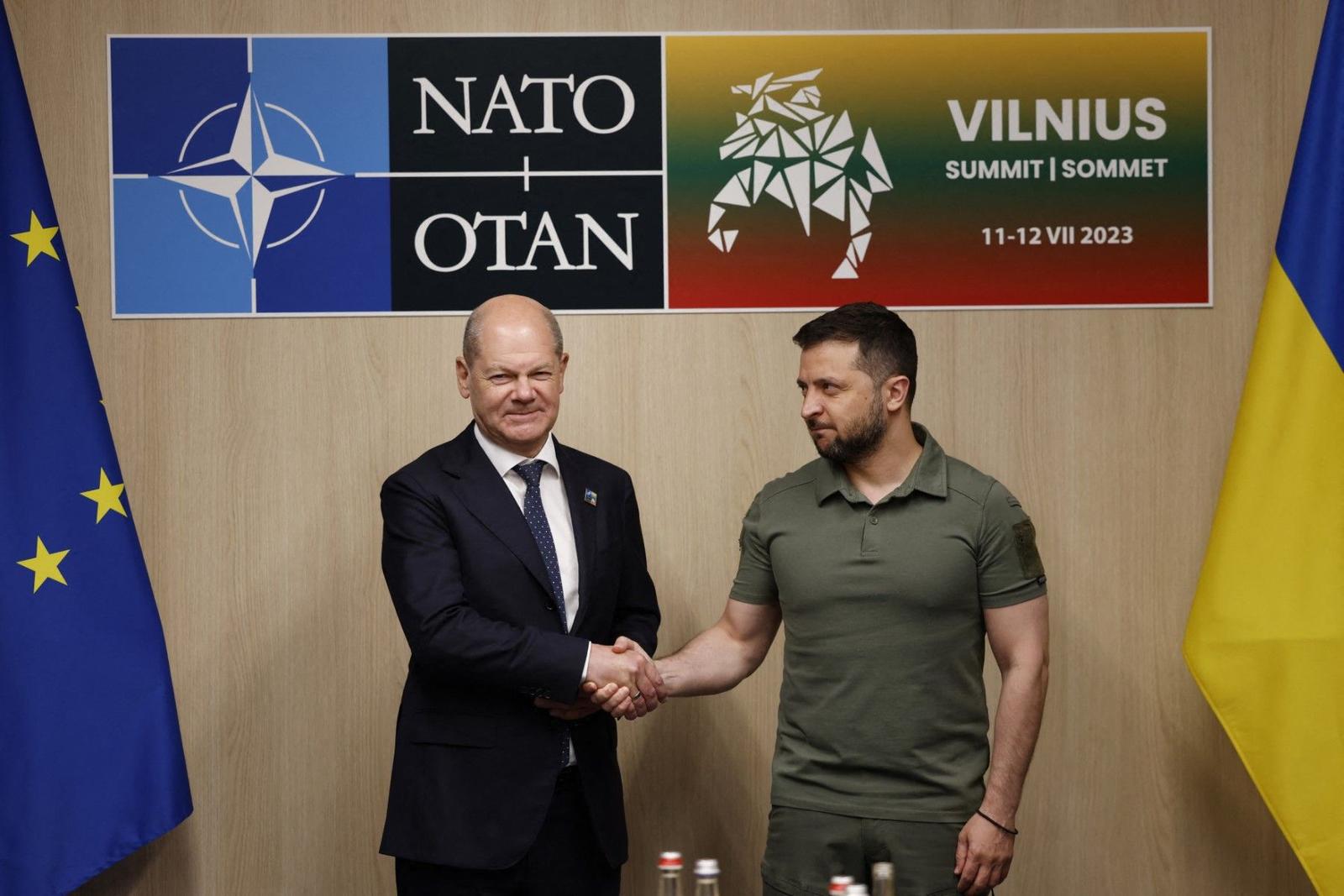 Olaf Scholz Volodymyr Zelensky AFP