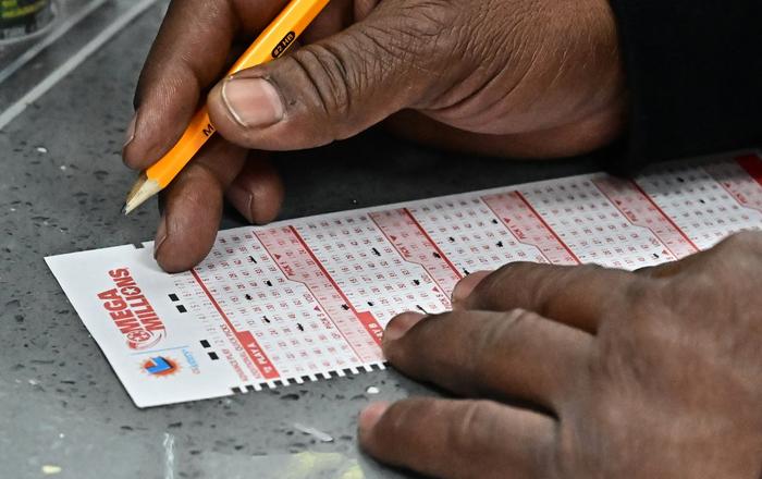 Un billet de loterie, ici en Californie (image d'illustration)