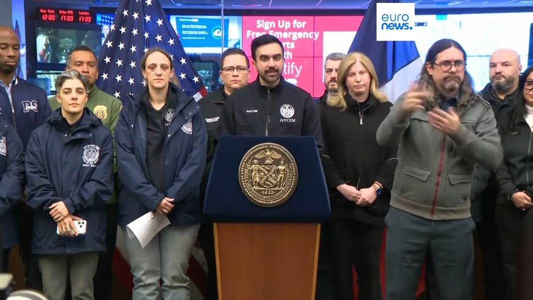 Une violente tempête de neige s'abat sur la côte Est des États-Unis, la ville de New York paralysée