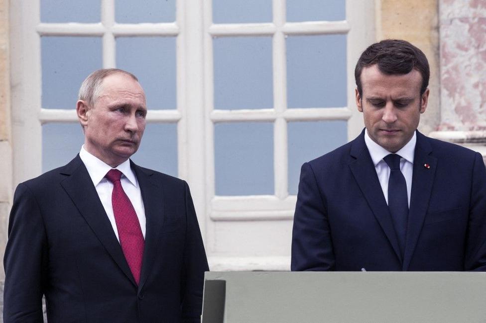 Emmanuel Macron Vladimir Poutine AFP