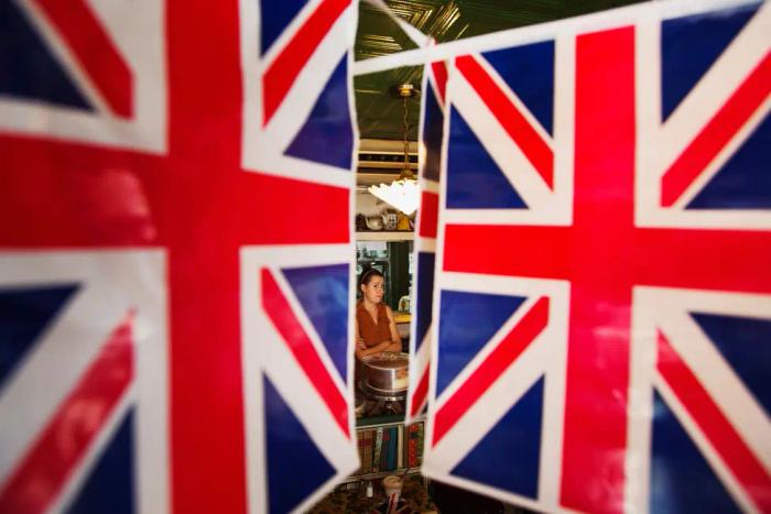 Les Conservateurs, très impopulaires après 14 ans au gouvernement, sont dépassés sur leur droite par le parti populiste de Nigel Farage, Reform UK.