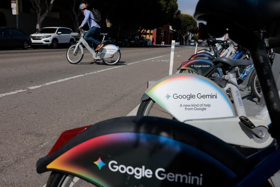 Google veut désormais "nous aider différemment"