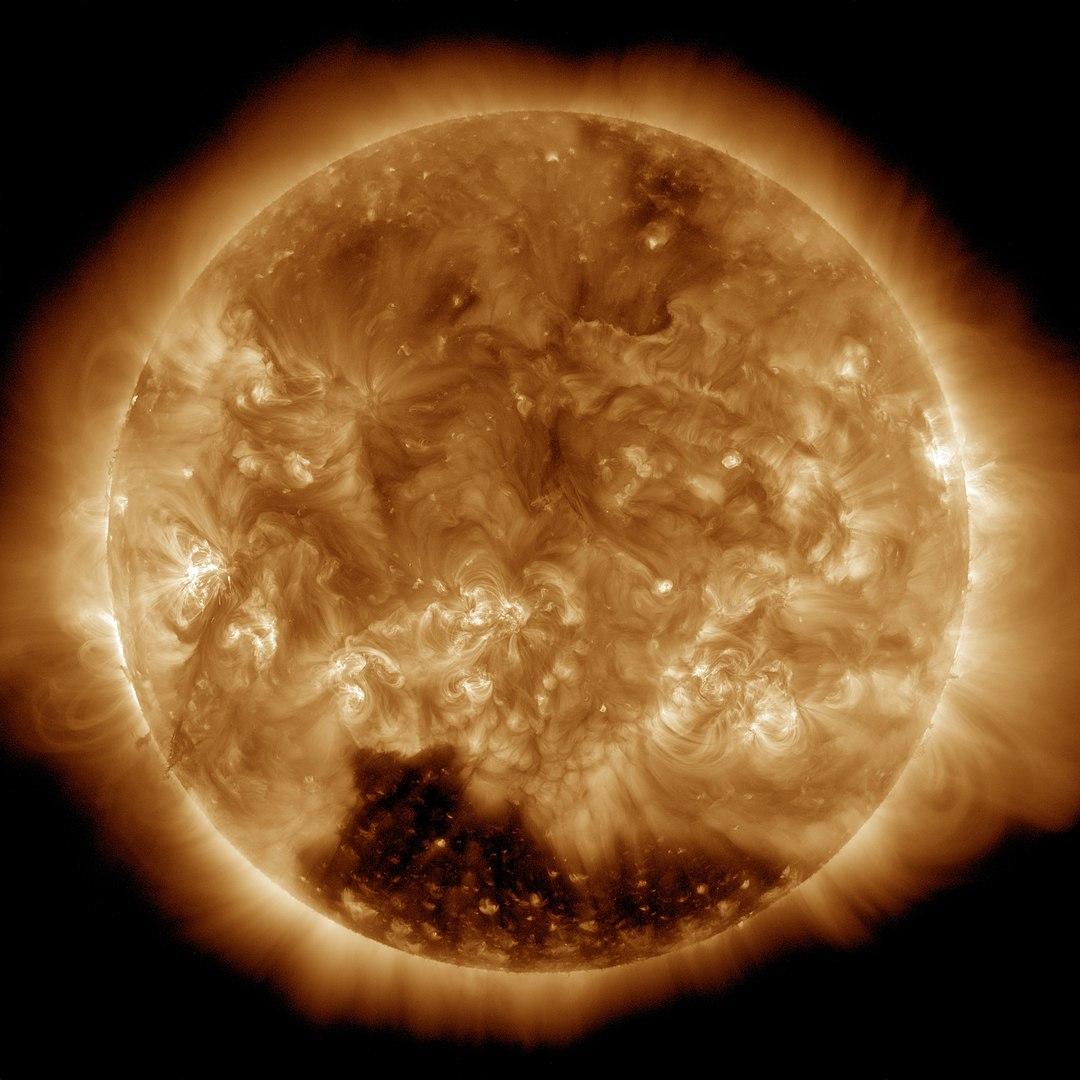Image du Soleil prise par l'Observatoire de la dynamique solaire à 193 Ångströms.