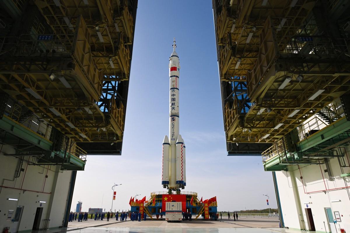 La Chine va lancer une mission lunaire pour y puiser de l’eau glacée dans un cratère
