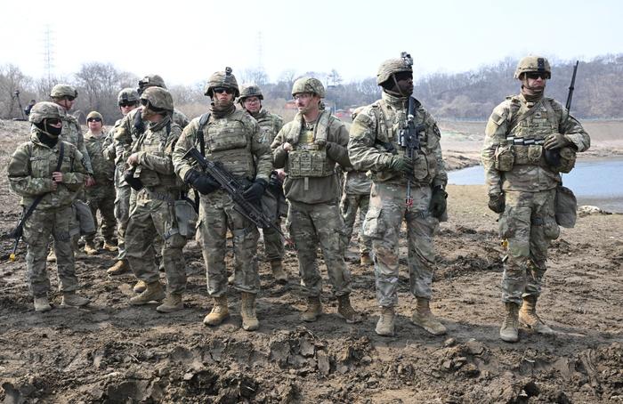 Des soldats américains lors d'un exercice en Corée du Sud, le 20 mars 2025. (image d'illustration)