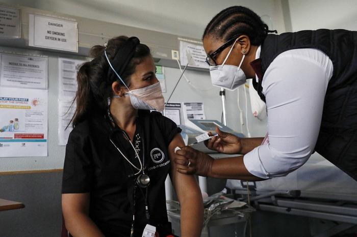 Afrique du Sud Covid-19 coronavirus vaccin AFP