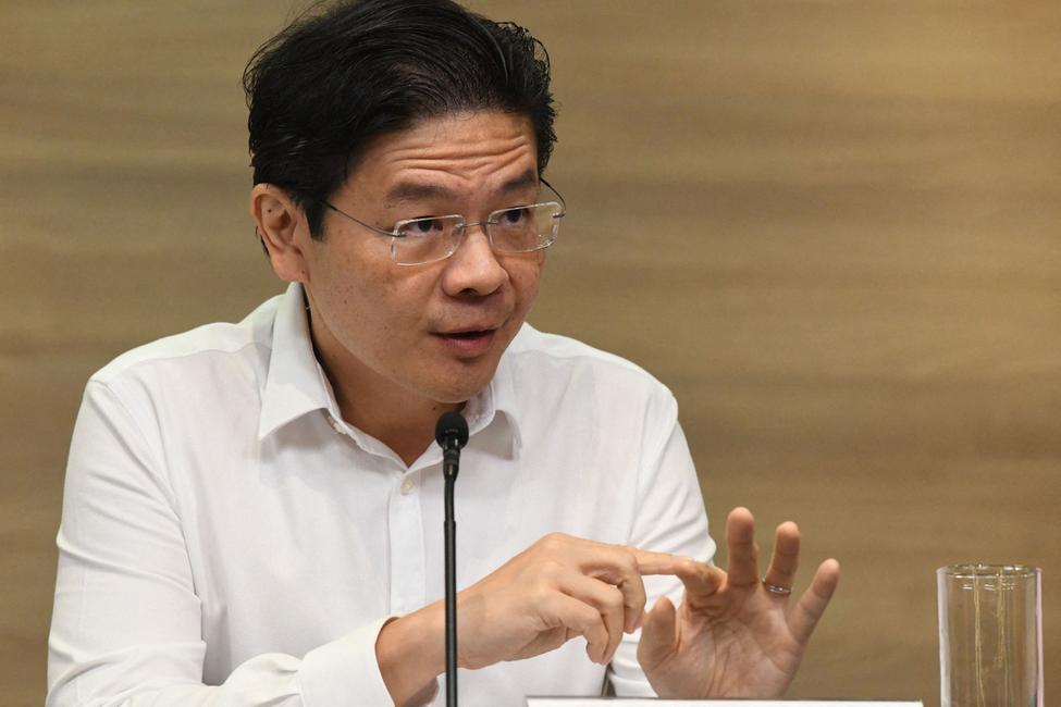 Lawrence Wong, Premier ministre de Singapour : "Et j'ai aussi les tickets-restos, la mutuelle et le pass Navigo gratos mais je bosse..."