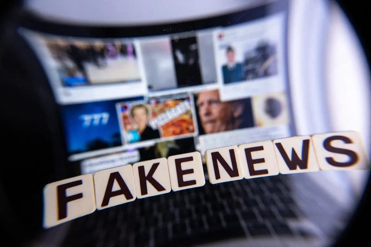 Un rapport de 2022 de l'Ofcom, organisme de surveillance des médias, a révélé que seulement 11 % des jeunes de 11 à 17 ans étaient capables de reconnaître de manière fiable les signes indiquant l'authenticité d'une publication.