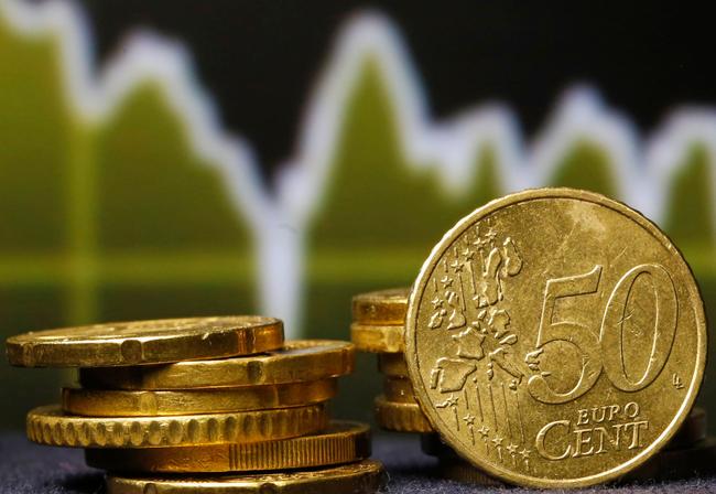 L'économie française devrait continuer de progresser au troisième trimestre avec une croissance du produit intérieur brut (PIB) estimée à 0,3%