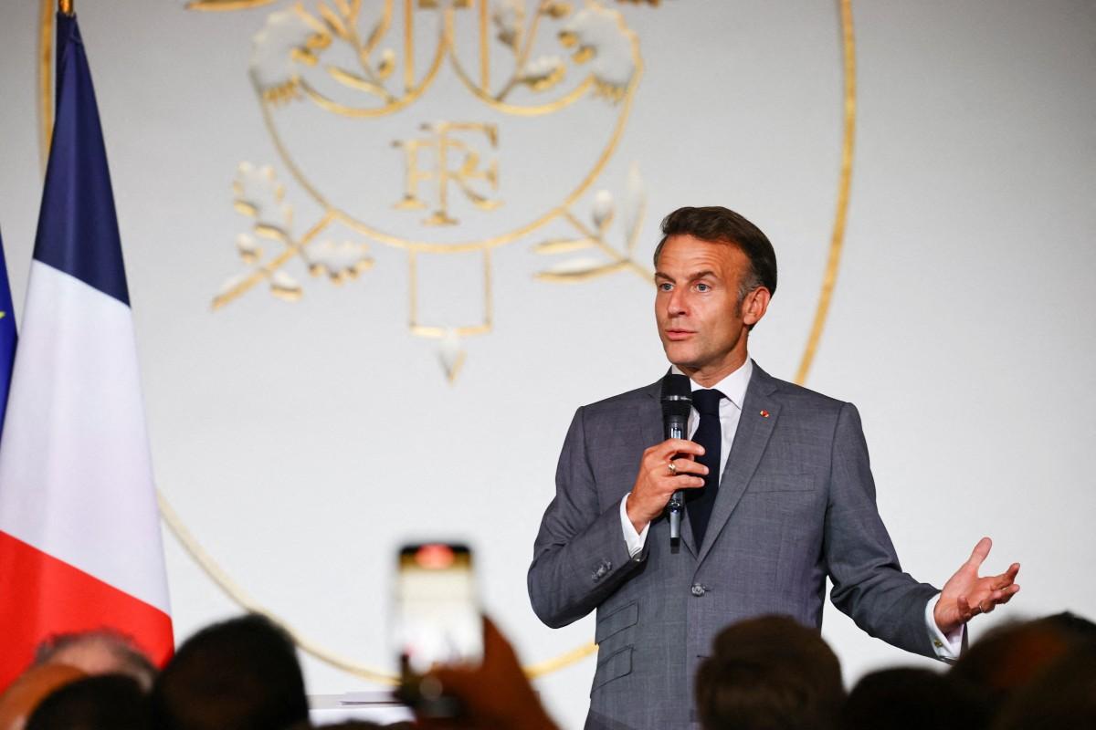 Emmanuel Macron prononce un discours à l'occasion de la célébration du dixième anniversaire du salon VivaTech, qui se tient au palais de l'Élysée à Paris le 19 juin 2026.