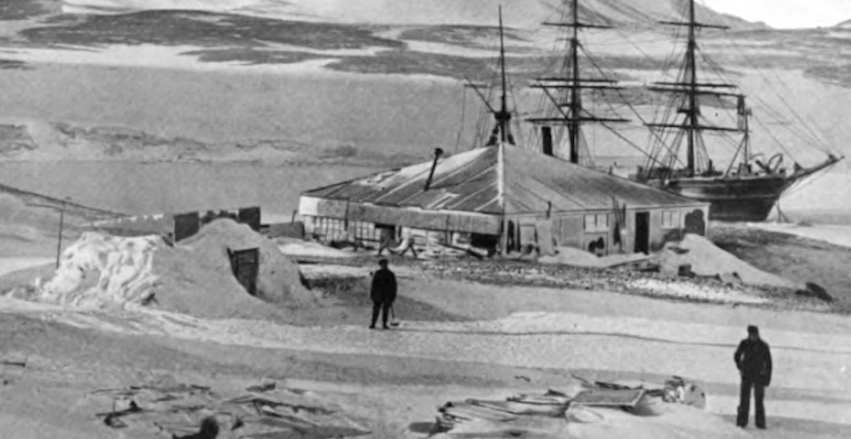 La longue marche vers le pôle Sud : au coeur de l'expédition antarctique qui a rendu célèbres Shackleton et Scott 