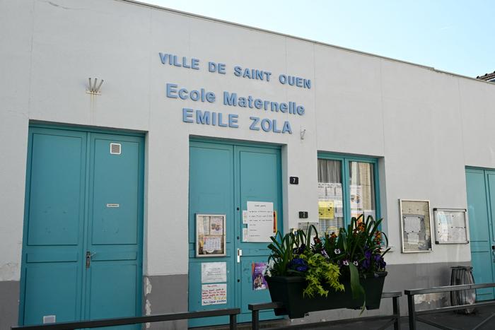 L'entrée de l'école maternelle Zola-Arago à Saint-Ouen