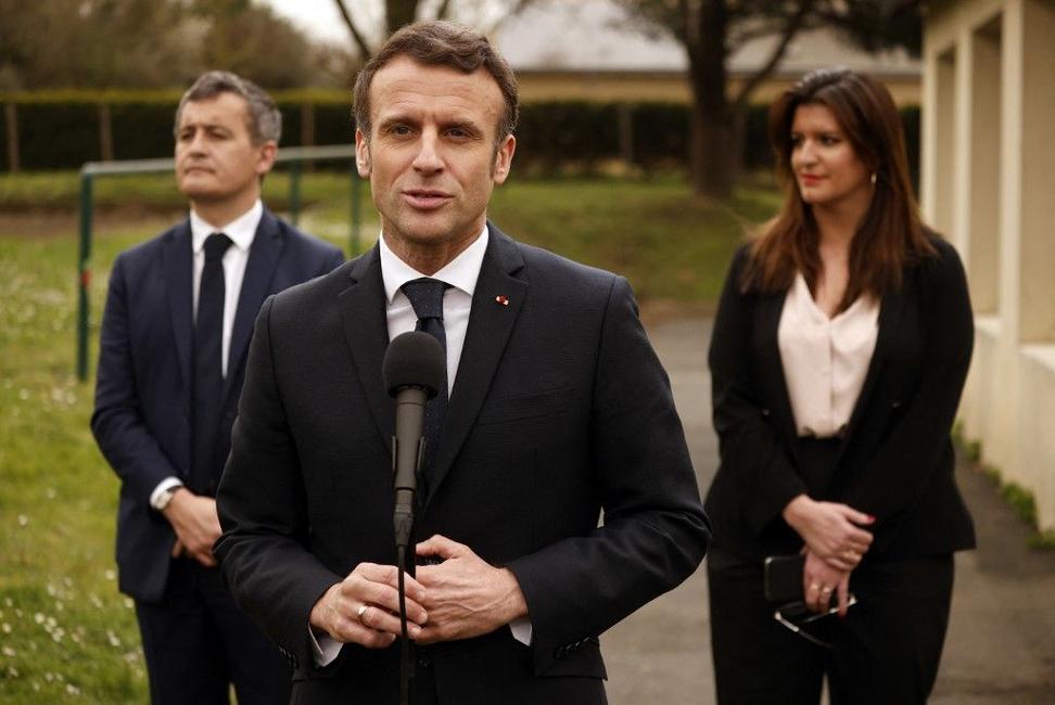 Emmanuel Macron Marlène Schiappa AFP