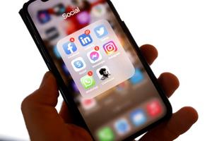 smartphone applications clubhouse AFP