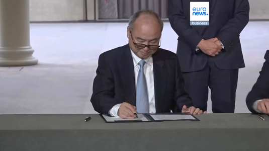 Le groupe japonais SoftBank investit 75 milliards d’euros dans des centres de données d’IA en France