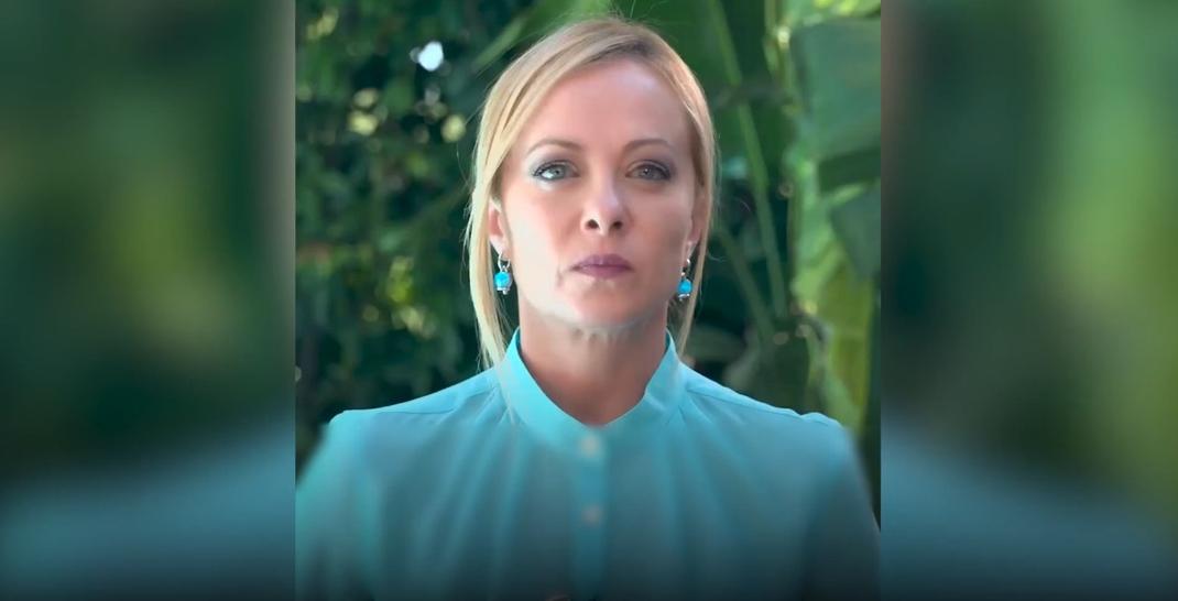 La Première ministre italienne Giorgia Meloni s'exprime dans une vidéo en soutien à l'extrême droite française, pour un évènement de Marion Maréchal Le Pen, le 21 septembre 2025.