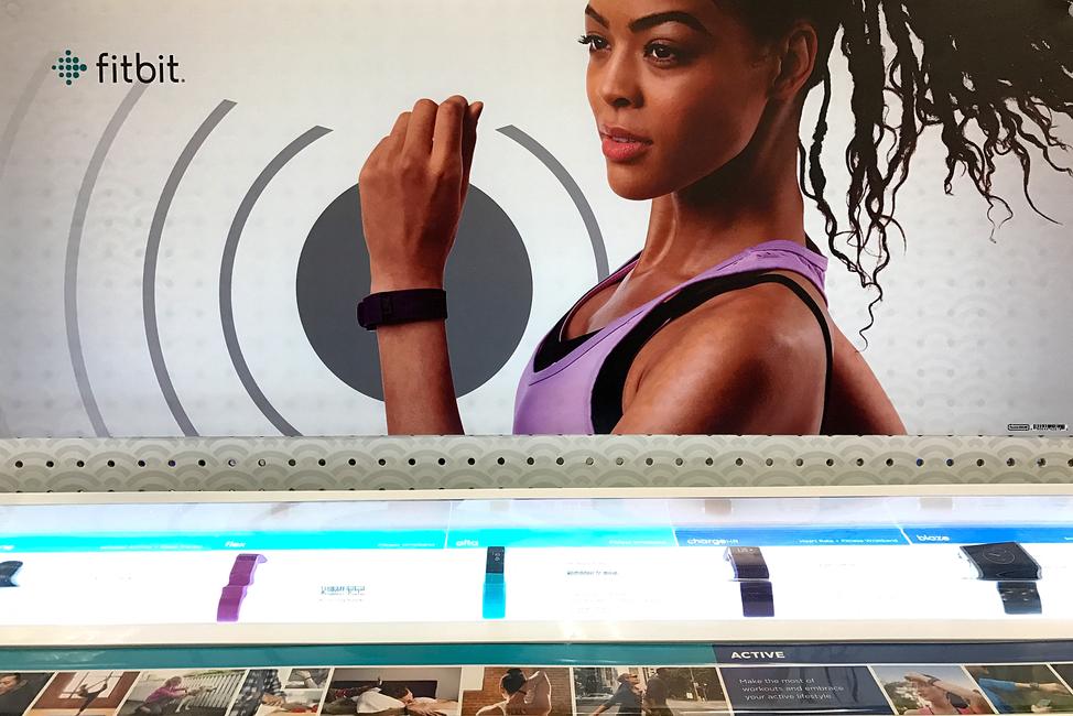 Trackers d'activité Fitbit. (Image d'illustration)