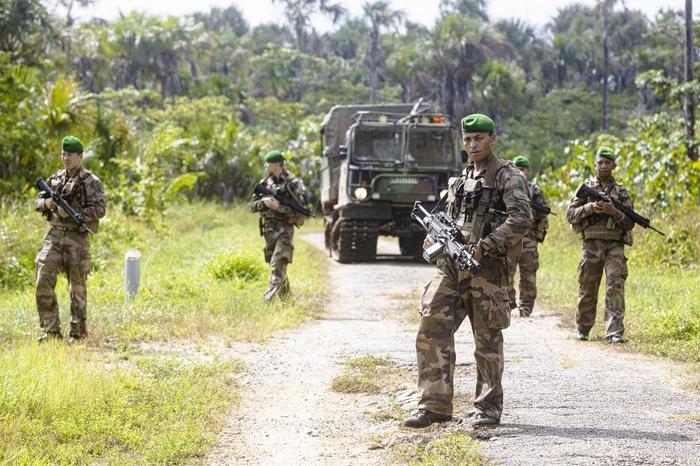 armée soldats patrouille AFP