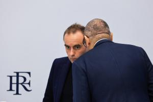Sebastien Lecornu et Laurent Nunez : "J'ai pensé à faire un truc, dis-moi ce que tu penses..."