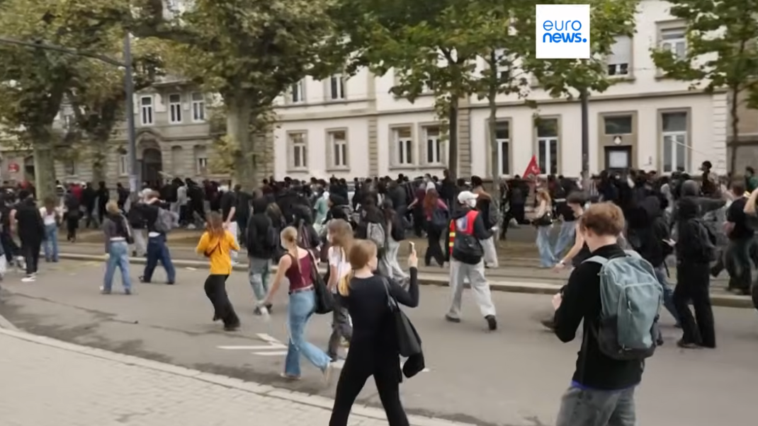 Mobilisation lycéenne en France : 400 à 500 établissements fermés totalement ou "partiellement"... 