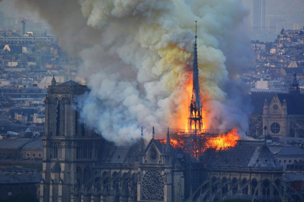 Notre Dame incendie