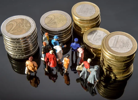 Groupe de Français riches : "Ouah, j'avais jamais vu autant d'argent !"