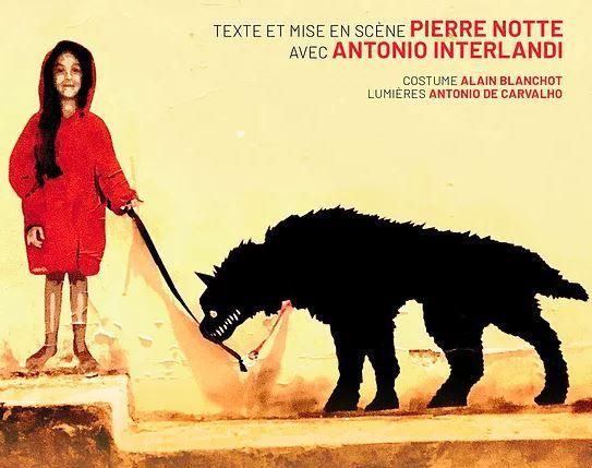 théâtre mauvaise petite fille blonde