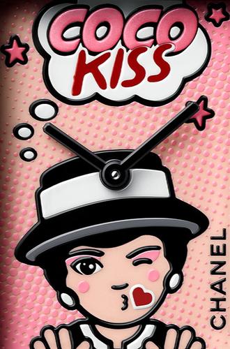 Gabrielle Chanel n’en finira plus de vous claquer la bise en mode pop rock (Chanel)…