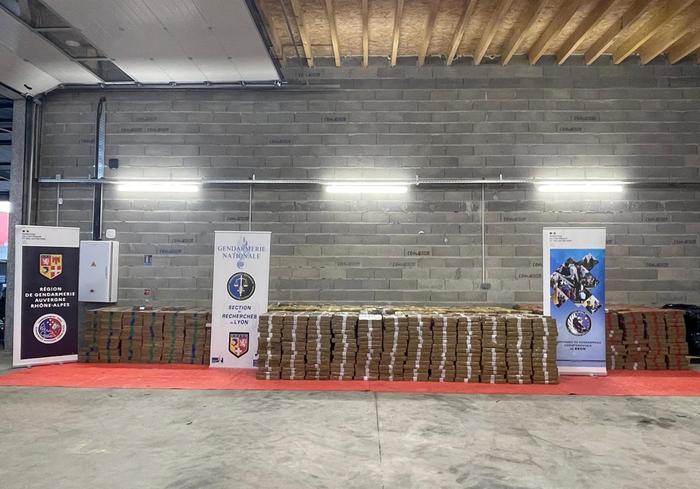 Le stock de cannabis saisi par la gendarmerie lyonnaise