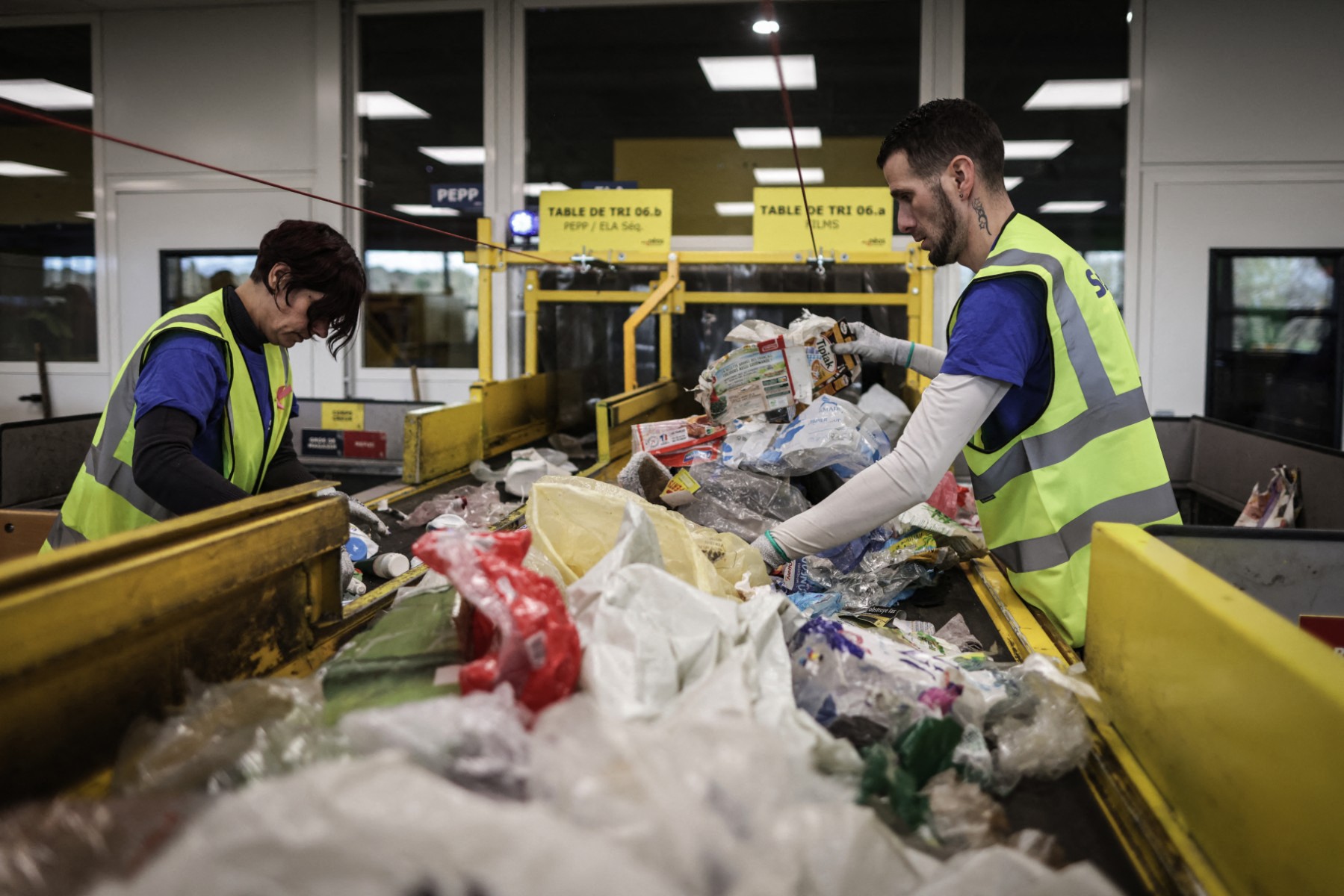 Et si le recyclage était... pire pour la planète que l'enfouissement de déchets ?