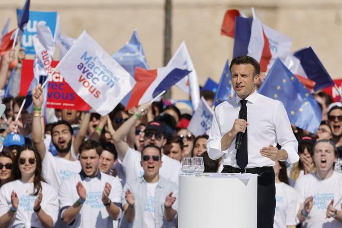 Emmanuel Macron Marseille AFP