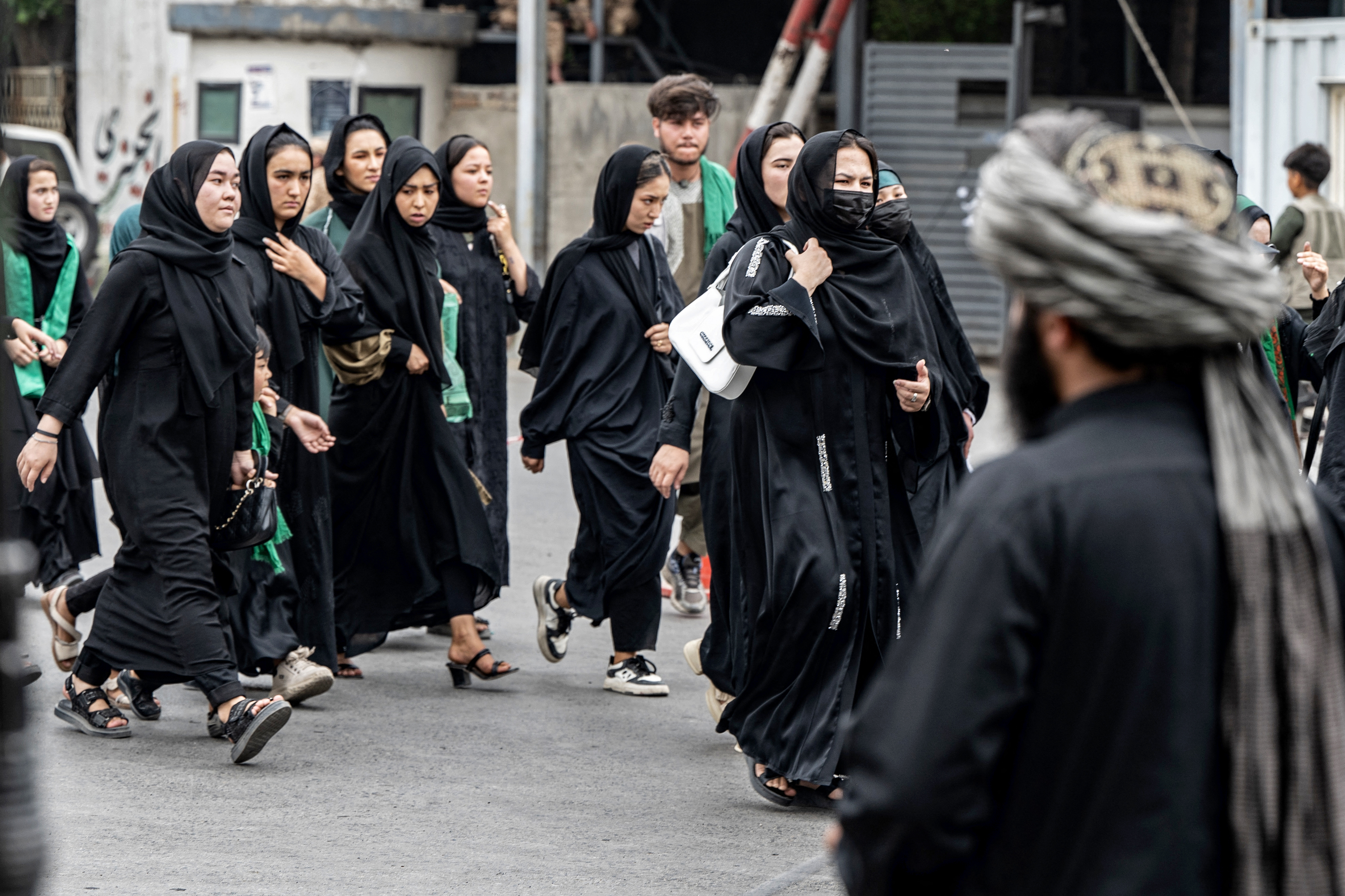 Vers une reconnaissance en droit international de la notion d'apartheid fondé sur le sexe